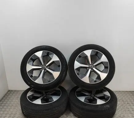 Volvo XC40 R19 alloy rim 32327146