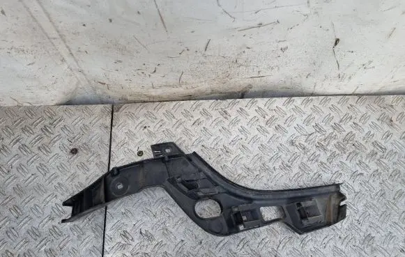 Volkswagen Eos Rear bumper mounting bracket 1Q0807394