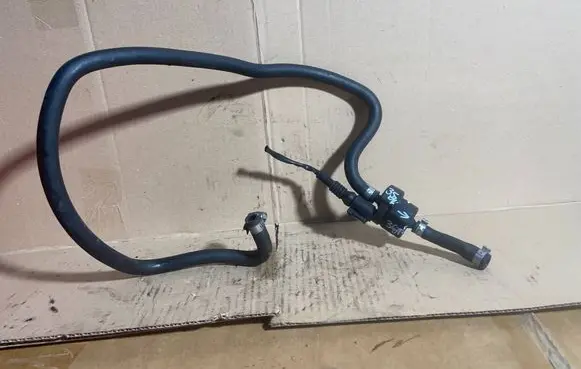 Audi A4 S4 B6 8E 8H Valve vacuum 058133459