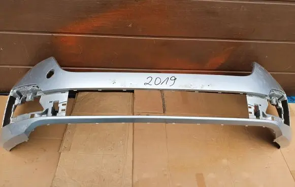 Skoda Octavia Mk4 Front bumper 5E3807221