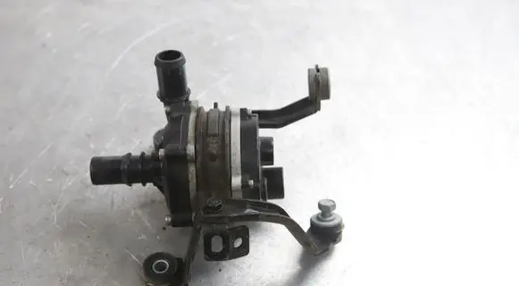 Hyundai Ioniq Electric auxiliary coolant/water pump 25100-03HZ5