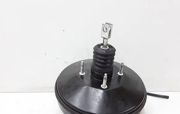 Ford Fiesta Brake booster