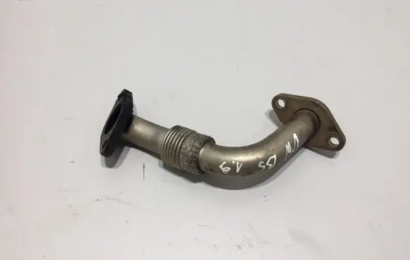 Volkswagen PASSAT B5 EGR valve line/pipe/hose 038131521L