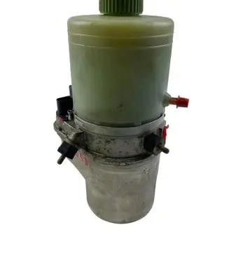 Volkswagen Polo Power steering pump 6Q0423156AB