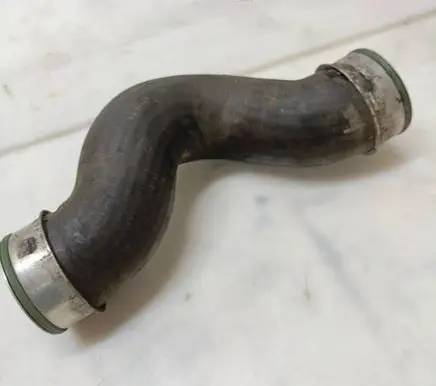Volkswagen Transporter - Caravelle T5 Intercooler hose/pipe 7H0145709B