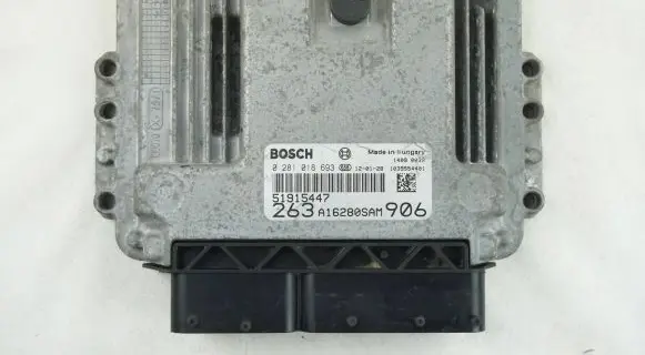 Fiat Doblo Engine control unit/module 51915447 0281018693
