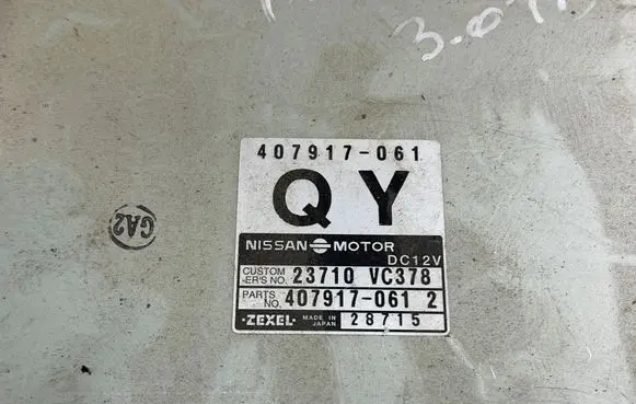 Nissan Patrol Y61 Engine control unit/module 407917061 23710vc378 28715