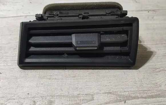 Seat Arona Dash center air vent grill 6F1820901M 00007 10141