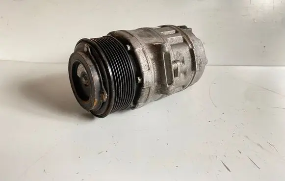 Land Rover Evoque II Air conditioning (A/C) compressor (pump) 7SBU17C GE4472604083