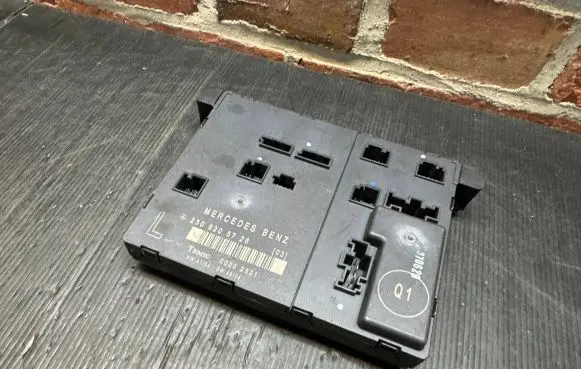 Mercedes-Benz SL R230 Other control units/modules 2308205726 00002801