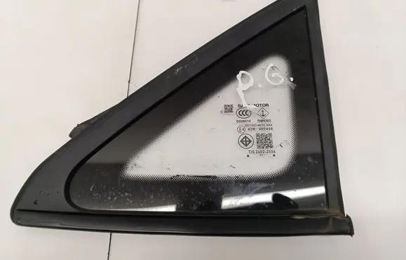 MG ZS Rear side window 43R000448