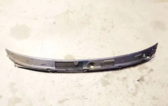 Mitsubishi Carisma Wiper trim MB944695