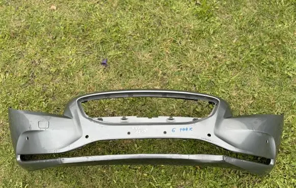 Volvo V40 Front bumper