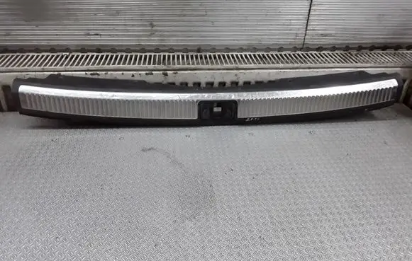 Audi A4 S4 B6 8E 8H Trunk/boot sill cover protection 8E9864483