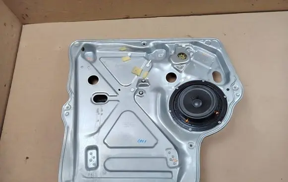 Mercedes-Benz ML W163 Front door electric window regulator 7H0837729AP