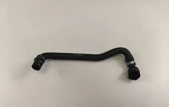 Audi A3 S3 8V Engine coolant pipe/hose 3Q0122157P