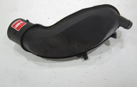 Audi A4 S4 B5 8D Air intake hose/pipe 078133356F 3915268906