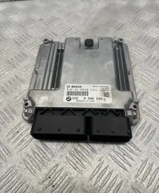 BMW X5 F15 Engine control unit/module 8586540 030417105 0281031950