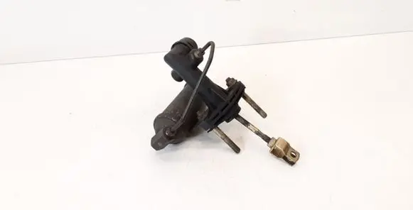 KIA Sorento Clutch master cylinder