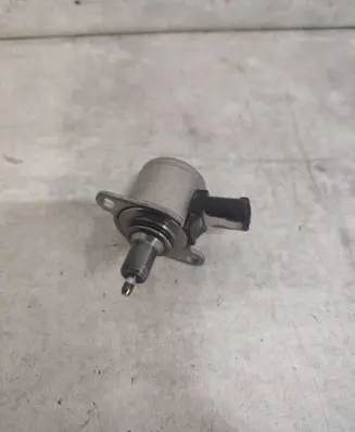 BMW 5 F10 F11 Hydraulic servotronic pressure valve 7882340118