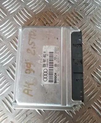 Audi A4 S4 B5 8D Engine control unit/module 8D0907401H 0281001834