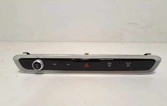 BMW X5 G05 Interior fan control switch 5A64198