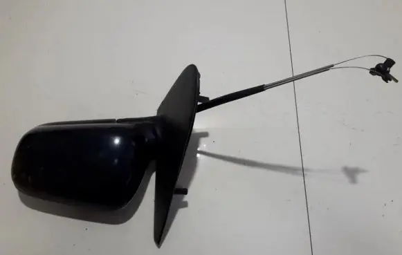 Volkswagen Polo III 6N 6N2 6NF Front door electric wing mirror E9020098