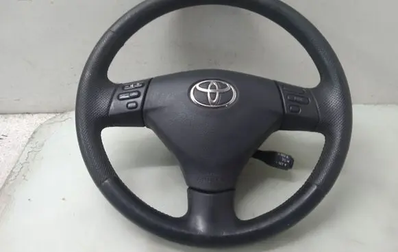 Toyota Corolla Verso E121 Steering wheel