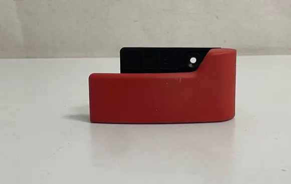 Engine bonnet (hood) release handle