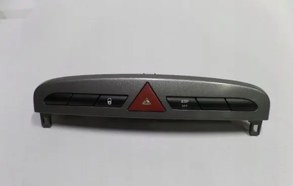 Peugeot 308 Tailgate/trunk/boot open switch 9659215177308T7