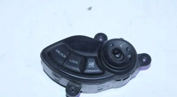 Hyundai Santa Fe Wing mirror switch 9353026000 9353028030 9353026020