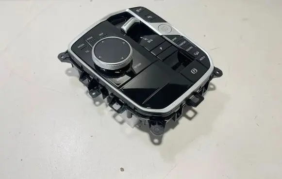 BMW X6 G06 Gear shifter/selector 5A6AEF1 5A9CB30
