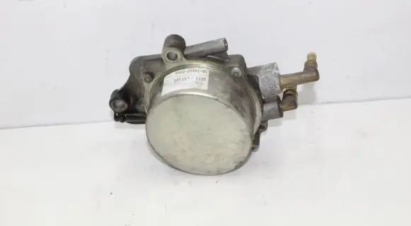 Jaguar XF X250 Vacuum pump 9X2Q2A451BD