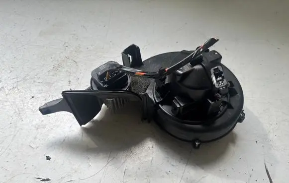 Volvo XC60 Heater fan/blower 195003