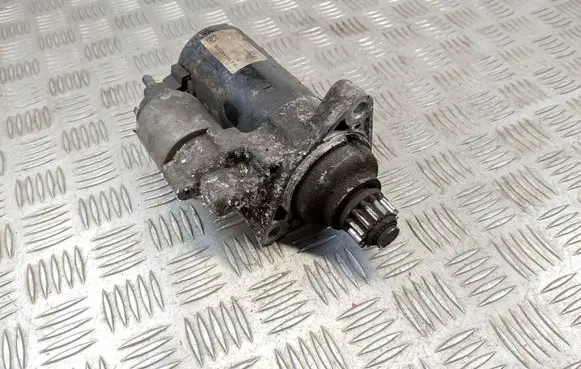 Mercedes-Benz B W246 W242 Starter motor A6459060300 0001153510