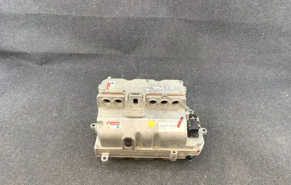 Volkswagen Up Voltage converter inverter 12E907070B