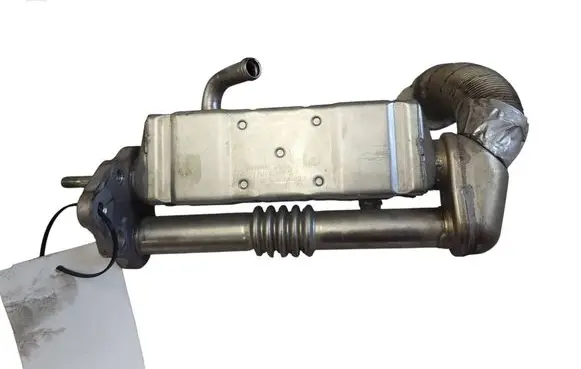 Mazda 6 EGR valve cooler R2AA20304