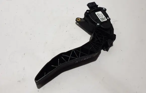 Nissan X-Trail T33 Accelerator throttle pedal 180026RA0B