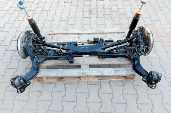 BMW X2 F39 Rear axle beam with reductor 6862558