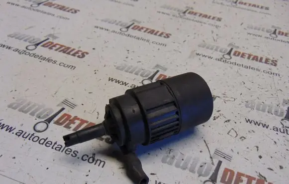 Mitsubishi Space Star Windscreen/windshield washer pump
