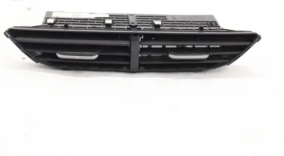 Skoda Octavia Mk4 Dash center air vent grill 5E3820951H
