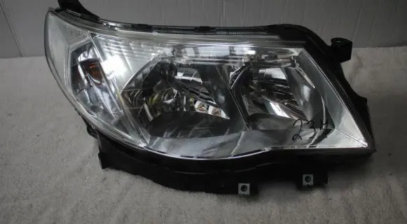 Subaru Forester SH Headlight/headlamp