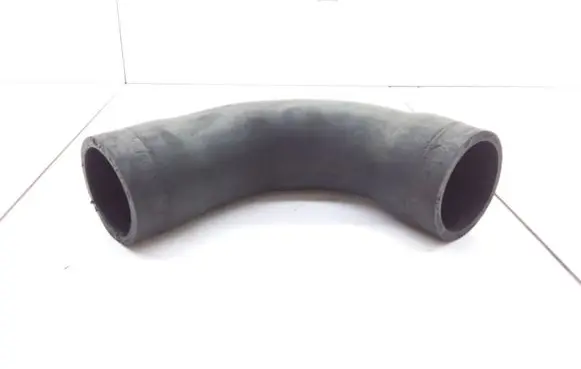 Audi A4 S4 B5 8D Intercooler hose/pipe