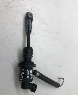 Clutch slave cylinder