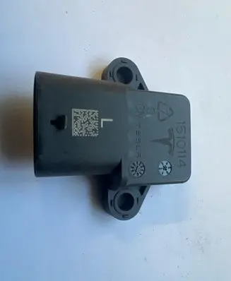 Tesla Model Y Front door exterior handle 1510114