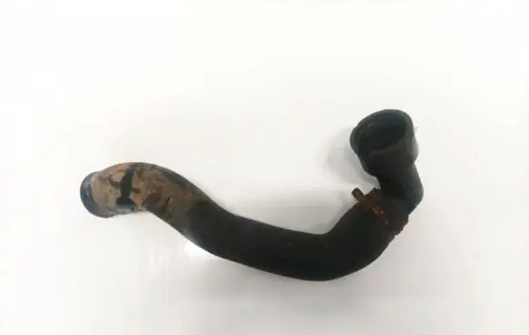 Volkswagen PASSAT B3 Engine coolant pipe/hose 037121610a