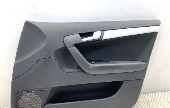Audi A3 S3 8P Front door card panel trim 