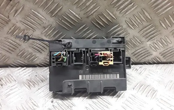 Volkswagen Golf V Comfort/convenience module 1K0959433AK 1K1971262J Y020723810