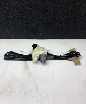 Citroen C4 II Picasso Rear door window regulator with motor 9676172380