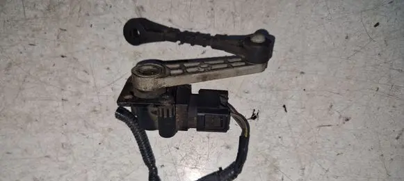 Land Rover Range Rover Sport L320 Air suspension front height level sensor AH323C097AC